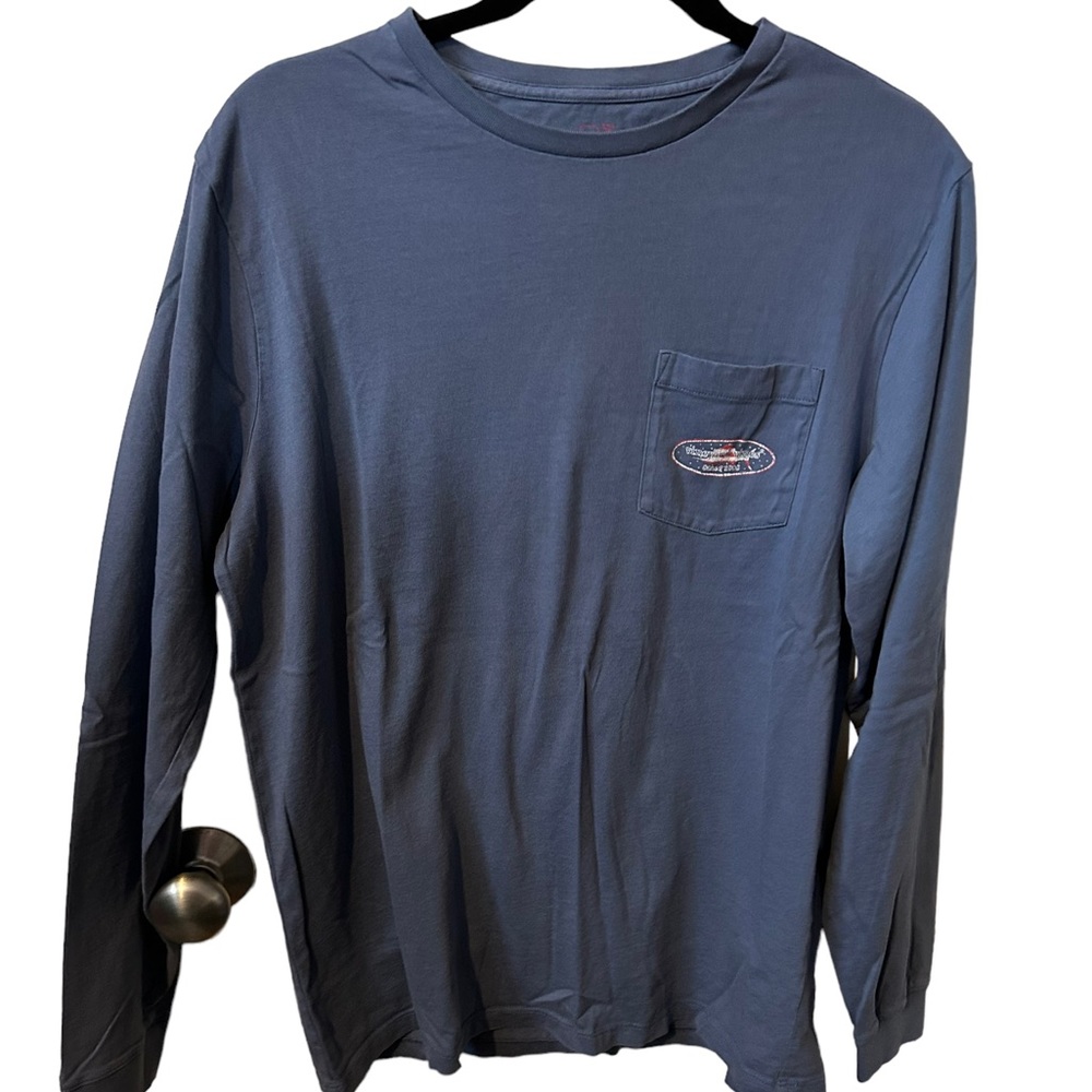 Vineyard Vines Sail Fish Blue Size Medium Long Sleeve Cotton T-Shirt.
